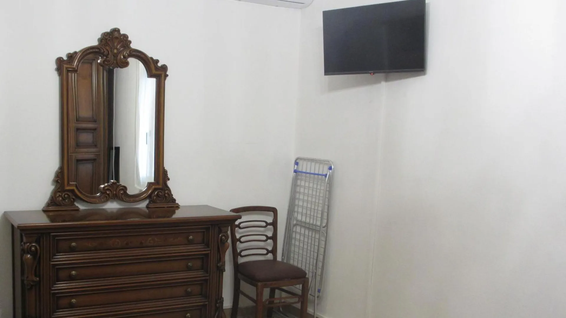 B&B Mariarosa - Módena 0*,